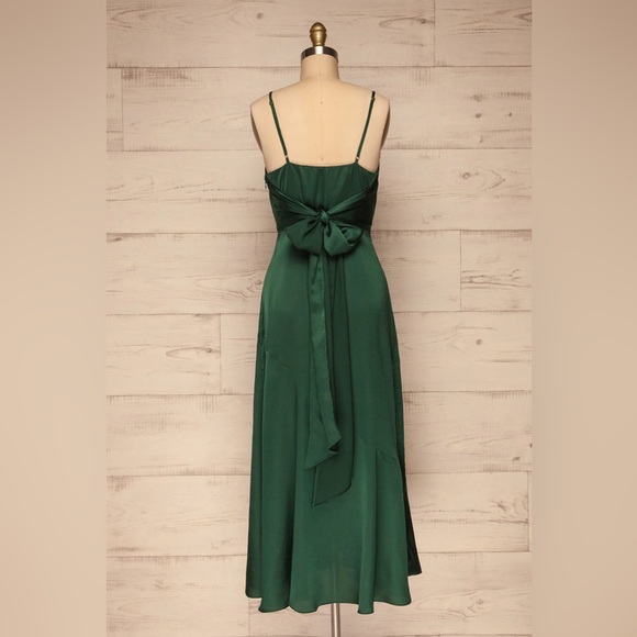 Dress Forum Emerald Green Dress, new with tags, never worn. - Picture 7 of 9